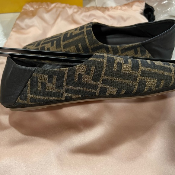 FENDI ZUCCA Signature MONOGRAM Slippers Size 38 - Picture 11 of 12